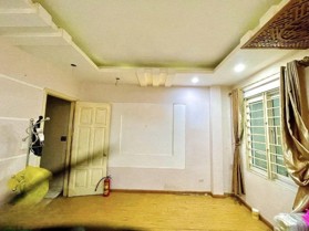 Bán nhà Đội Cấn - Ba Đình - Ngõ thông - 50m ra mặt phố - 5 tầng - full nội thất